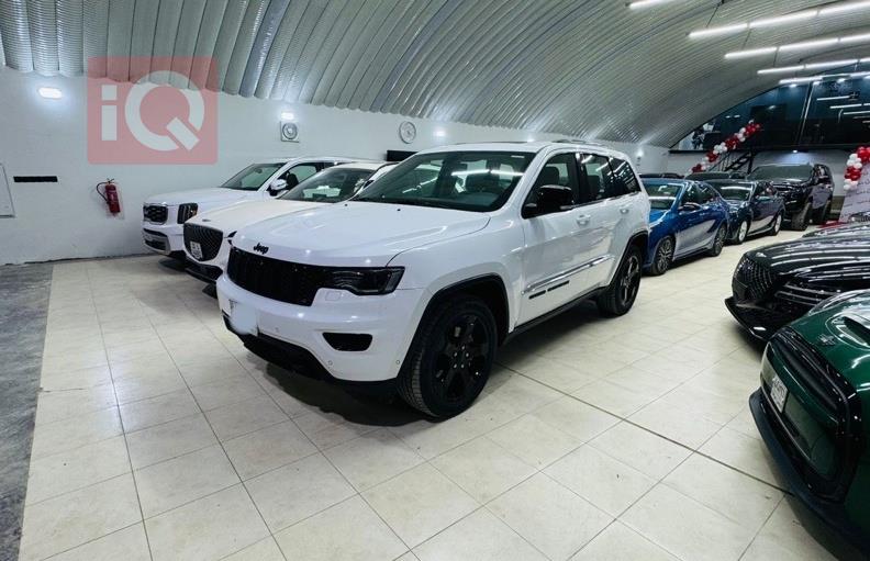 جيب جراند شيروكي